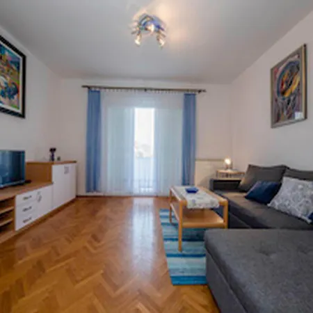 & Bay - Two Bedroom With Balcony And Sea View App 6 Apartamento Rab Town