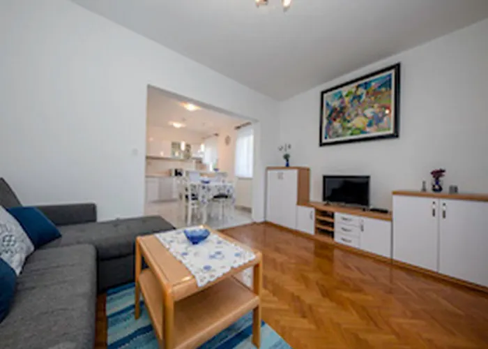 & Bay - Two Bedroom With Balcony And Sea View App 6 Apartman *