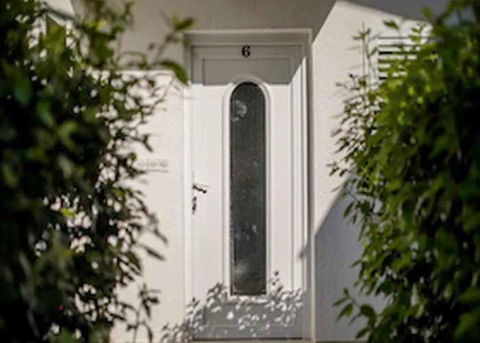 Lejlighed & Bay - Two Bedroom With Balcony And Sea View App 6